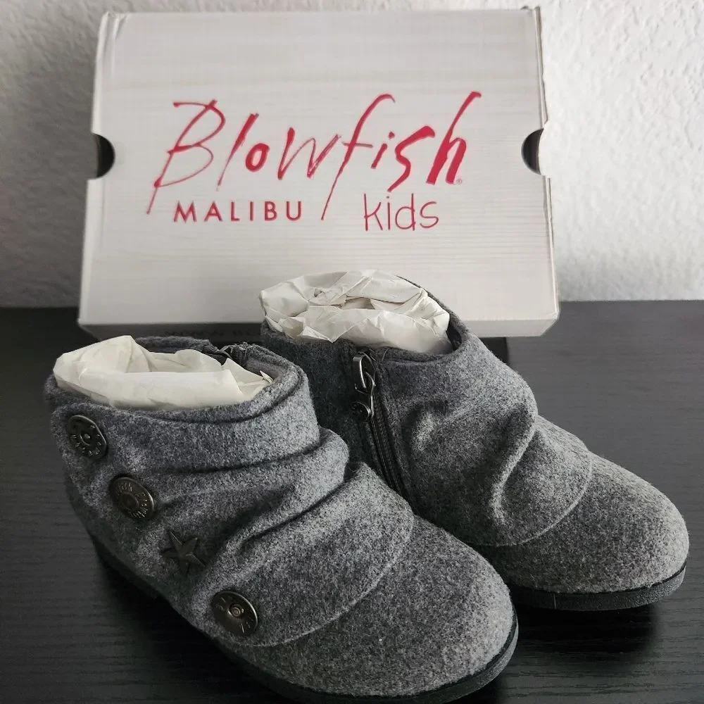 Blowfish Toddler Girls Stiggy-T Gray Flannel Button Zip Closure Booties Size 10